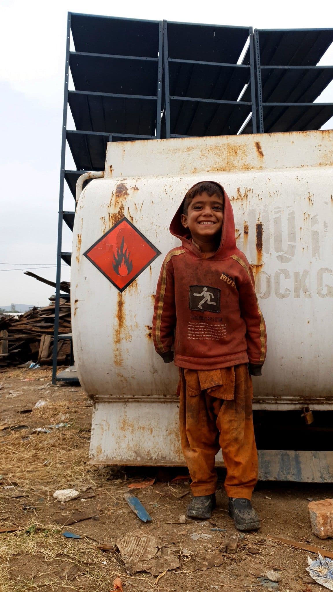 Mis-Displaced Joy — photograph 08